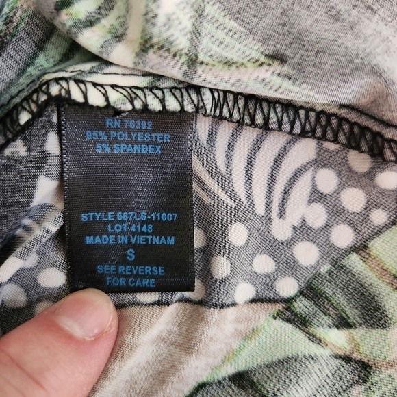 Snap Striking Multi-colored Artsy Design Maxi Dress, sz S - Picture 5 of 7